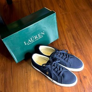 Lauren (Ralph Lauren)